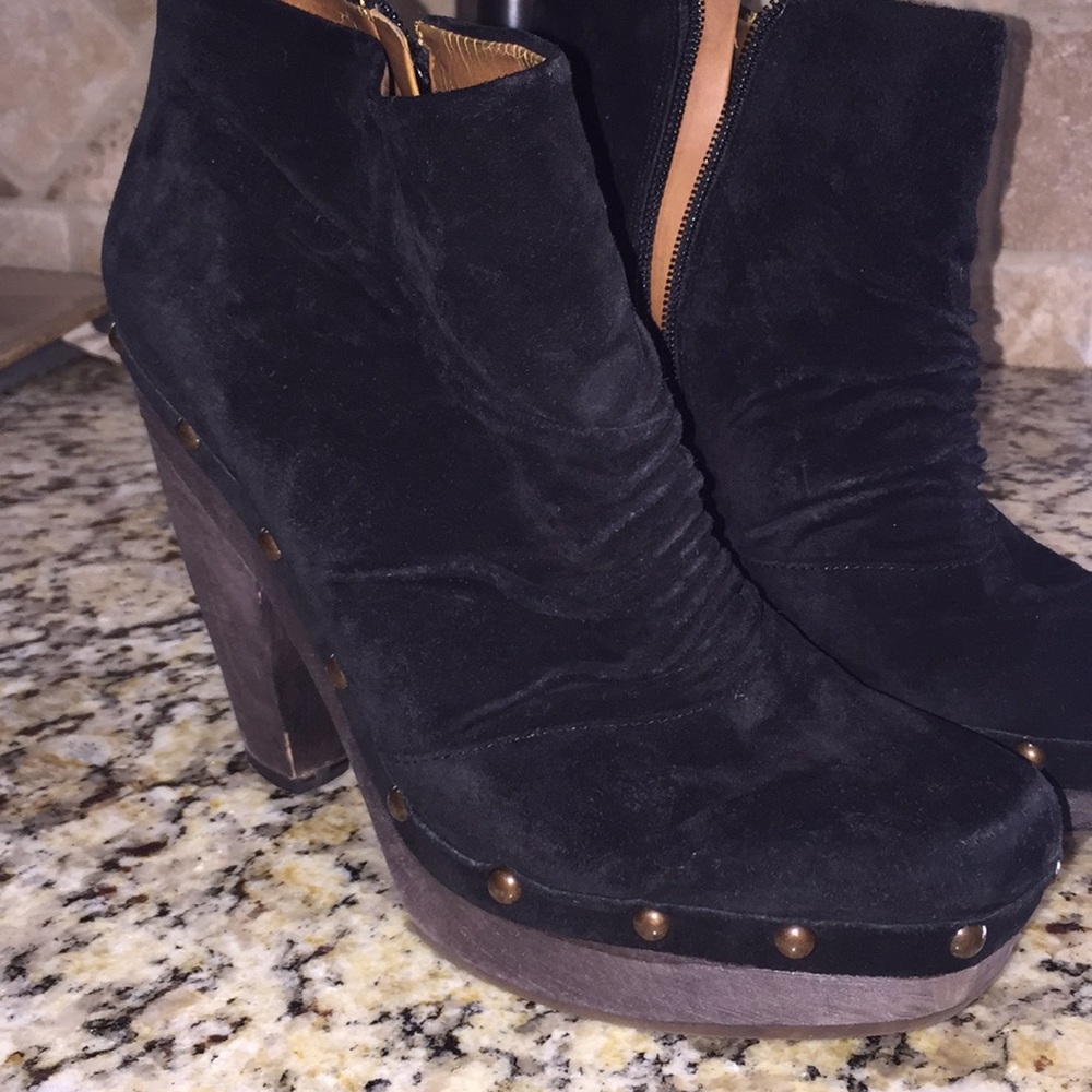 Booties - Picture 3 of 8